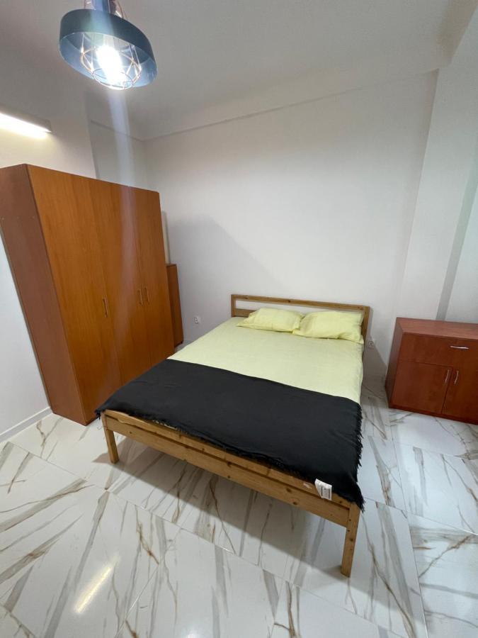 3 Rooms Apartament In The City Center Of Bucarest Esterno foto