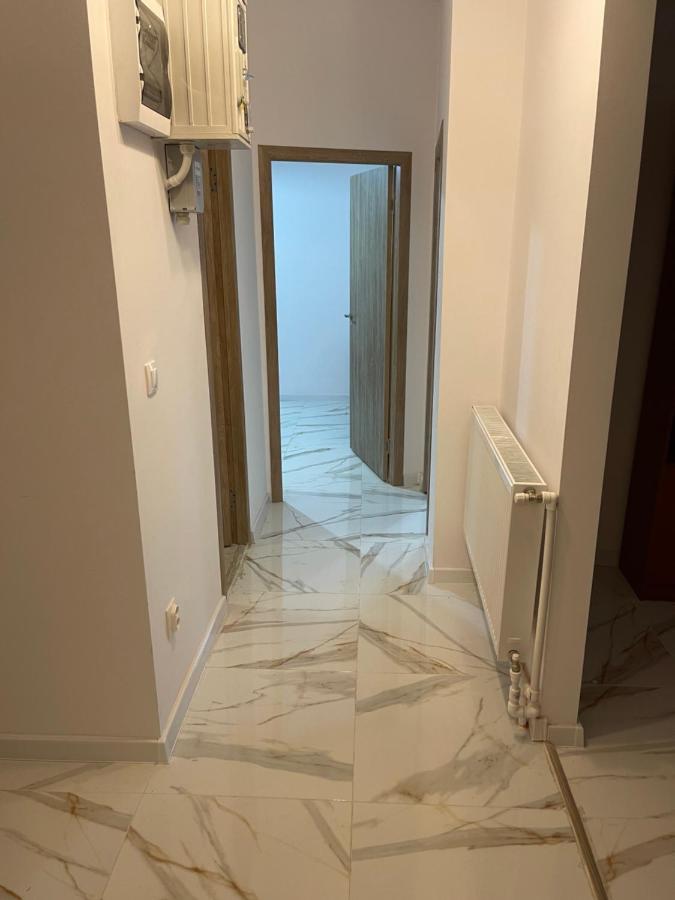 3 Rooms Apartament In The City Center Of Bucarest Esterno foto
