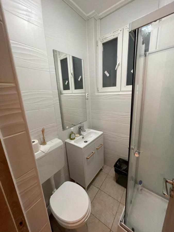 3 Rooms Apartament In The City Center Of Bucarest Esterno foto
